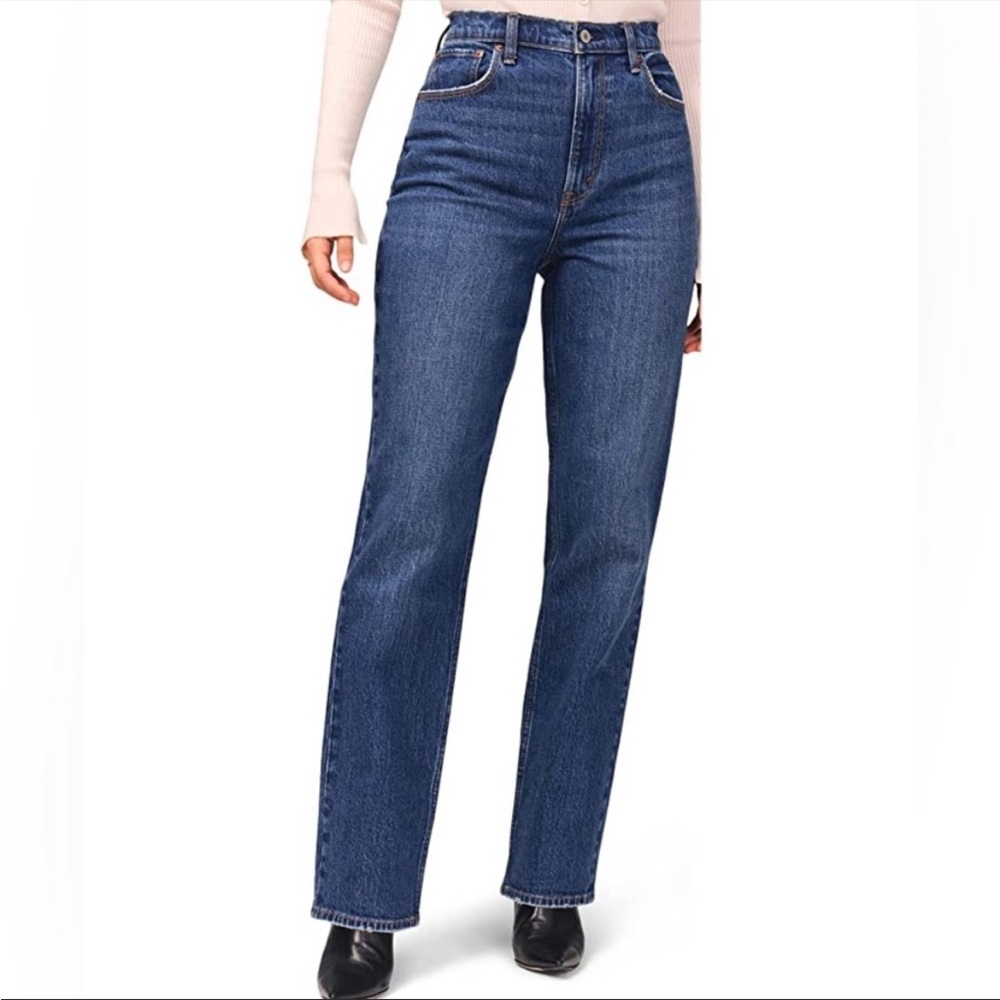 Abercrombie & Fitch Women's Straight Leg Jeans in Dark Blue Denim